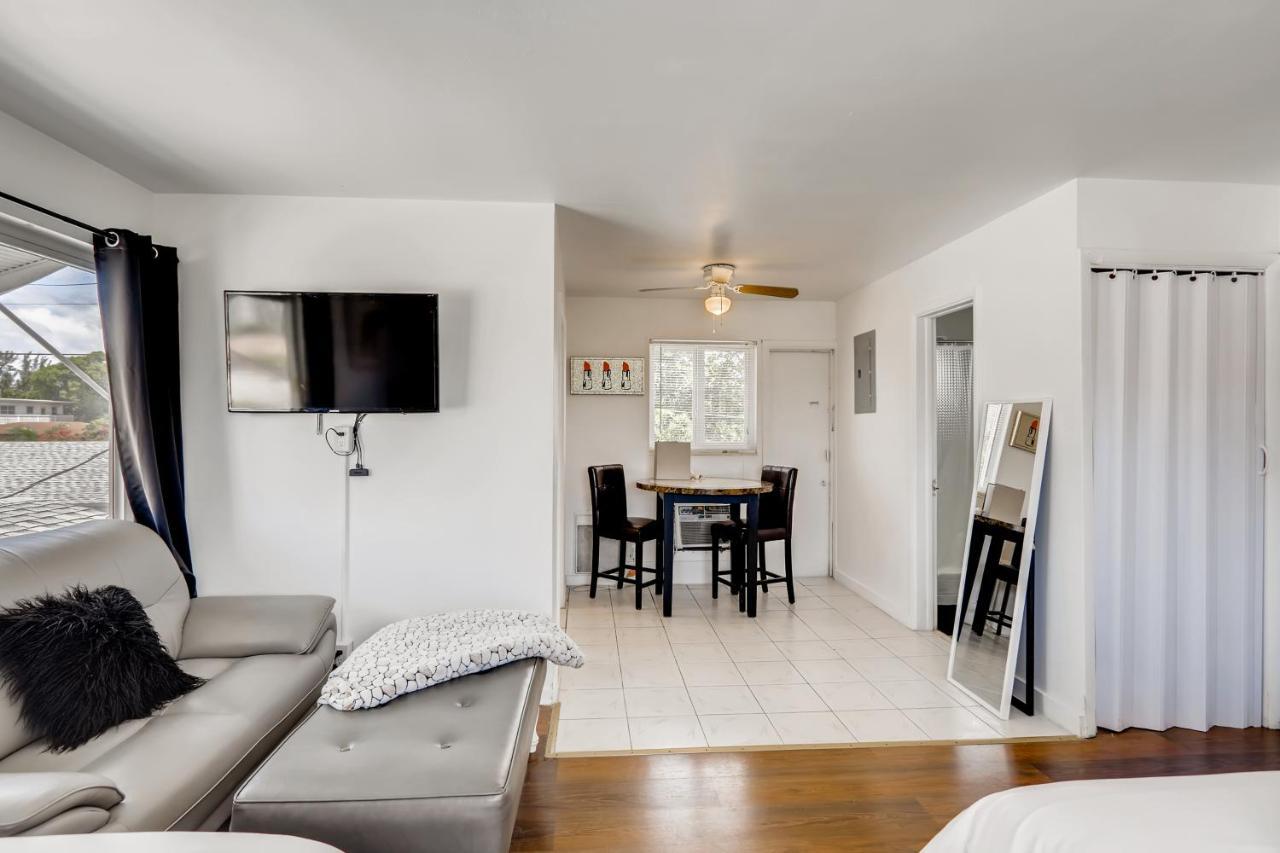 Coral Sands Huge Studio W/ 2 Queen Beds! West Palm Beach Exterior photo